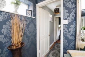 HIGH STREET- click for photo gallery